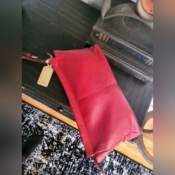 Coach Park Clutch Wristlet Wine Deep Red Leather 13 x 6 - Picture 4 of 12